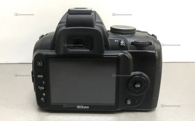 Фотоаппарат  Nikon D3000