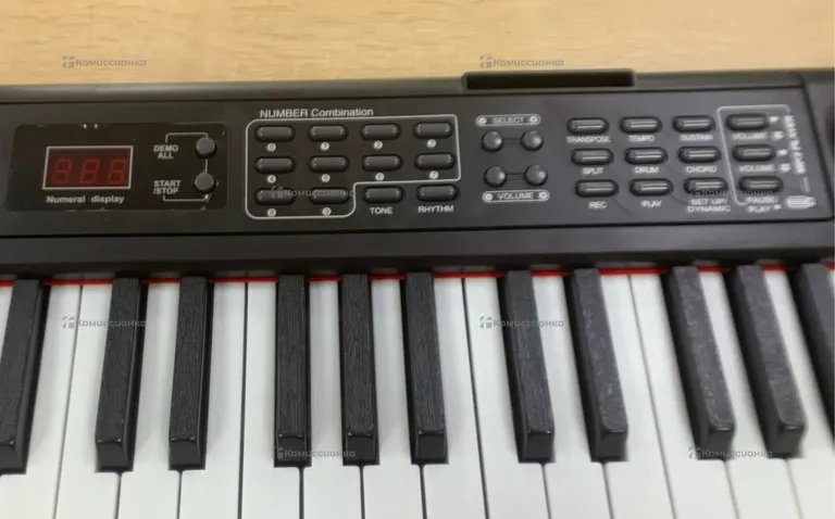 Синтезатор 88Keys