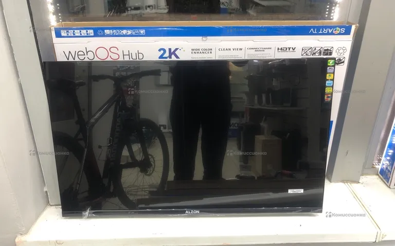 Телевизор  Alzon 32 smart Tv