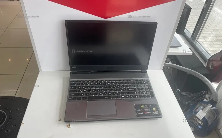 Ноутбук MSI Alpha 15 A4DEK-012XRU