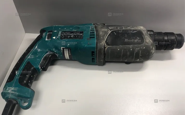 Перфоратор Makita HR2470