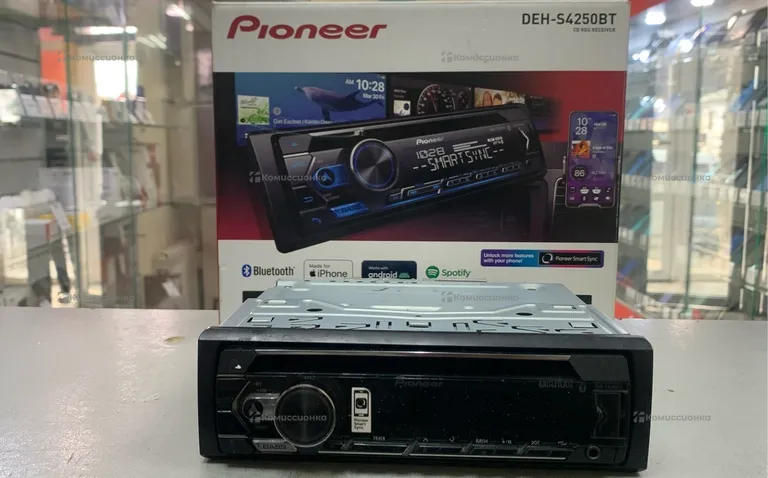 автомагнитола Pioneer