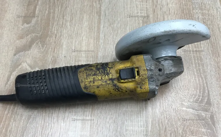 STANLEY УШМ 125