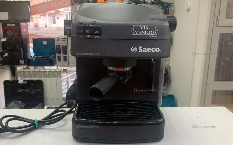 Кофемашина Saeco