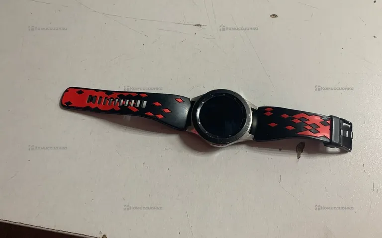 Часы  Samsung Galaxy Watch 46mm