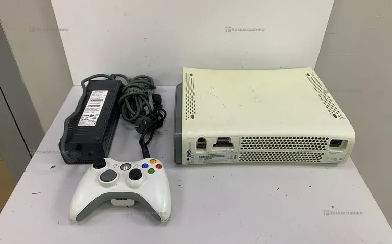 Приставка Xbox 360 (прошитый) 60gb 30игр