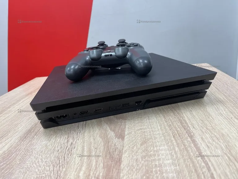 Приставка PS4. Pro 1 Tb.