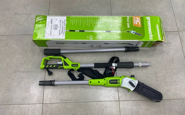 высоторез электрический Greenworks 750W