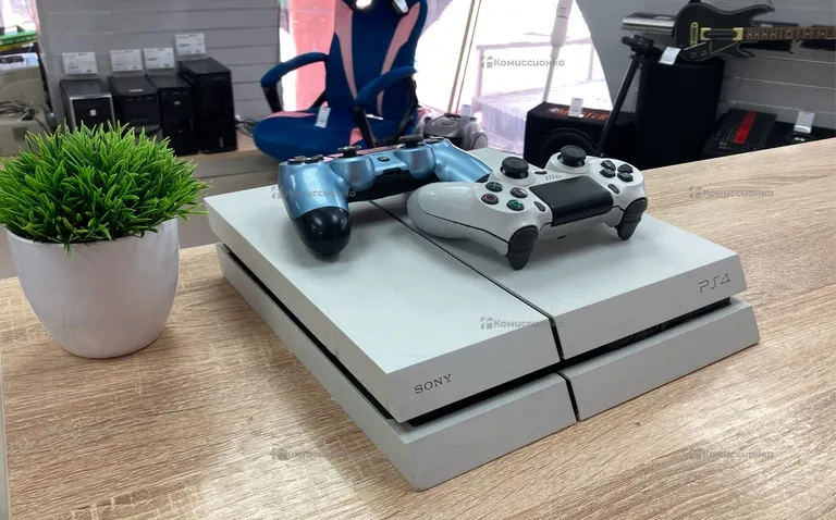 Приставка PlayStation PS 4 500Gb slim