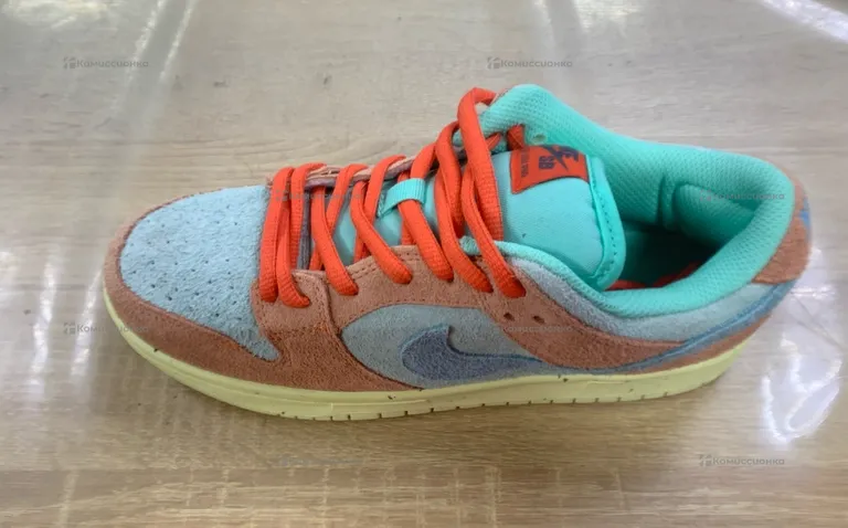 Кроссовки Nike Разноцветные 42р