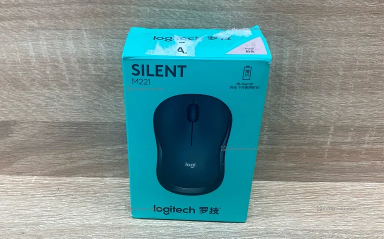 Мышь Logitech M221