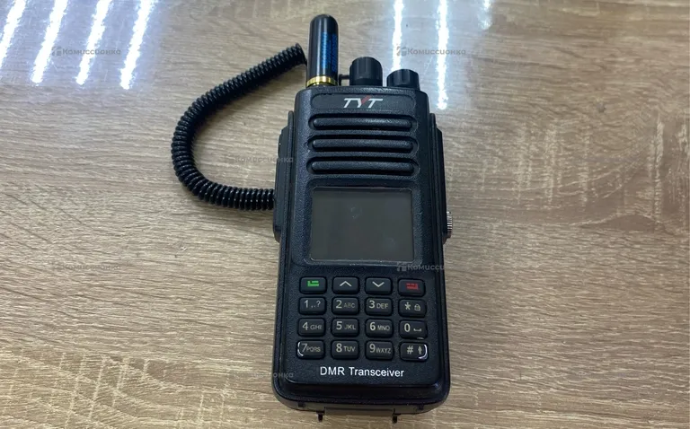 Рация  tyt md-uv390