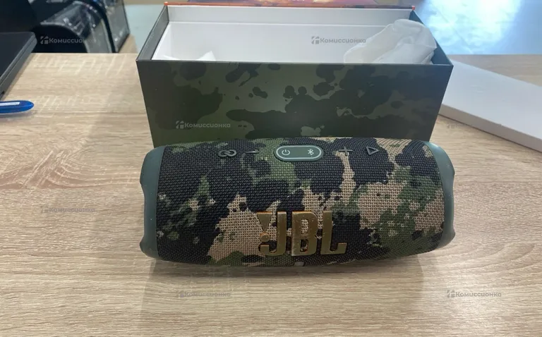 Колонка  JBl Charge 5