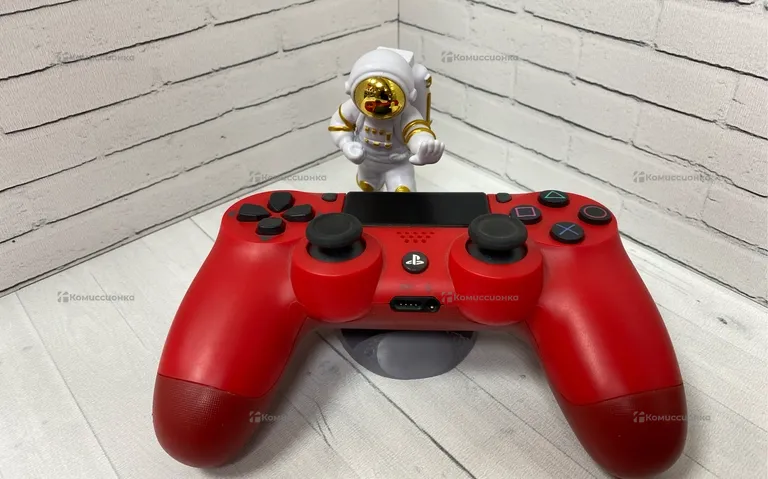 Sony PS4 Джостик .. джостик на PS4 Sony