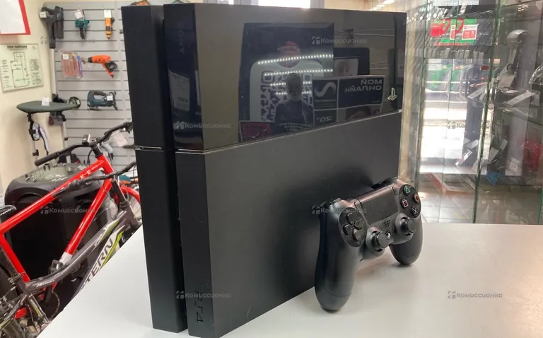 Приставка PS4. fat 500gb