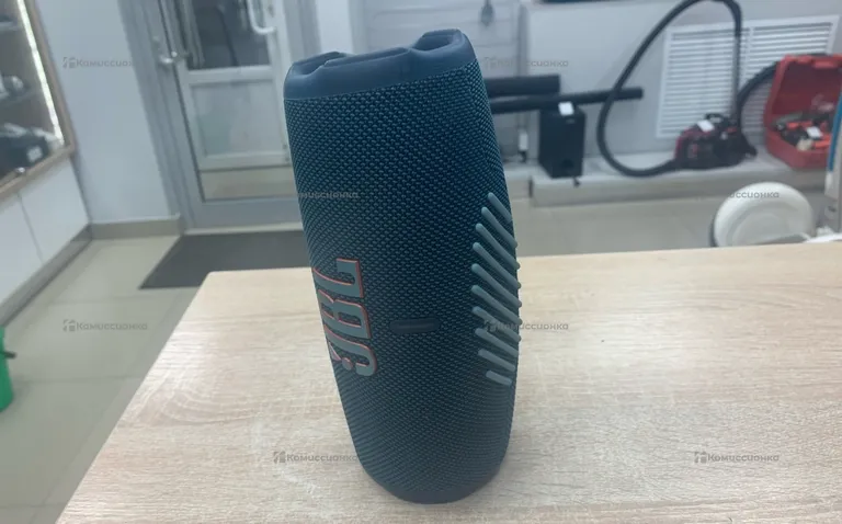 Колонка JBL CHARGE 5