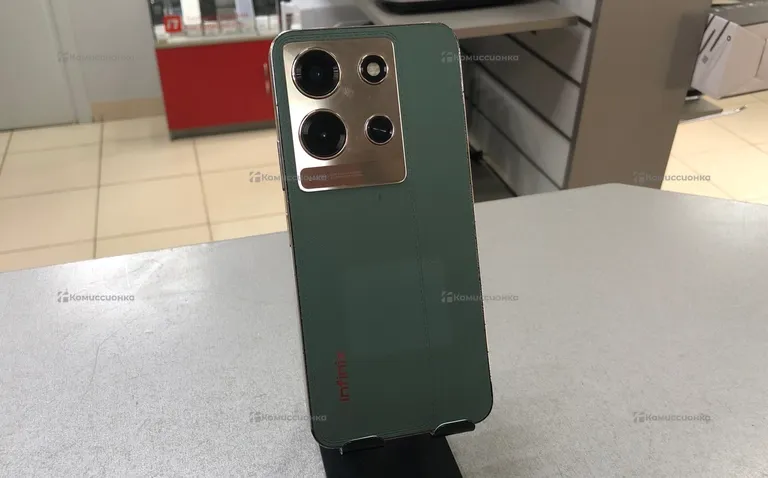 Infinix hot 30 4/128ГБ