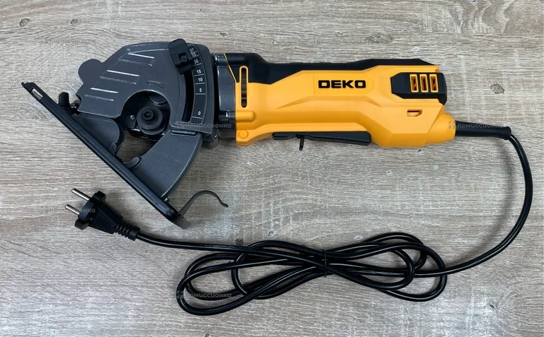 Дисковая (циркулярная) пила DEKO CSDK-900