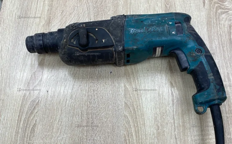 перфоратор Mikita HR2470