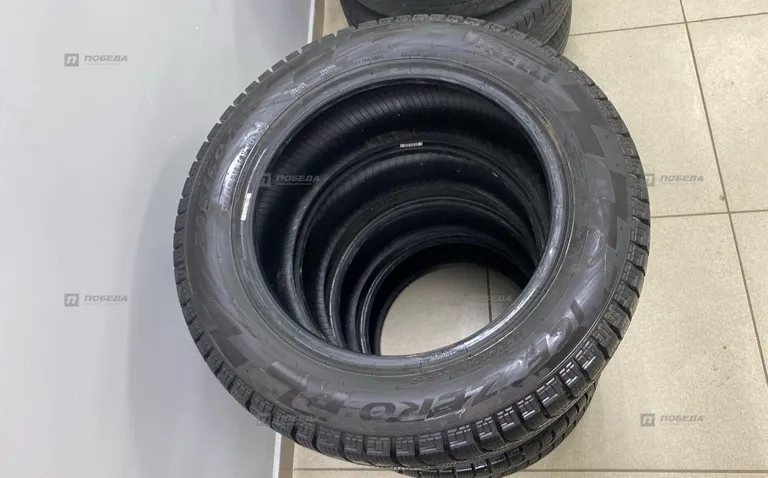 Резина зимняя Pirelli ice zero 205/60 R16