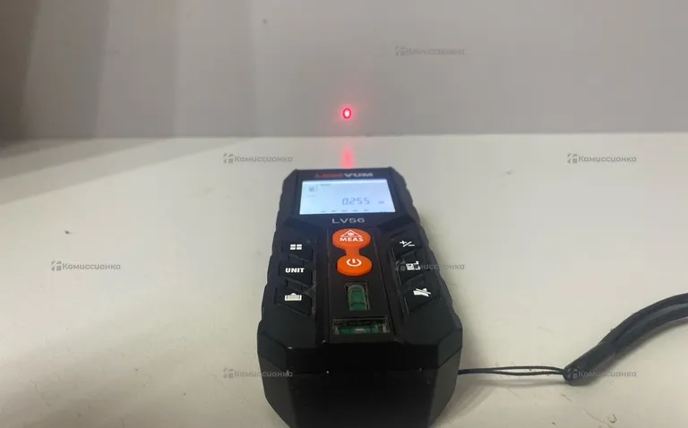 Лазерный дальномер LV56 80