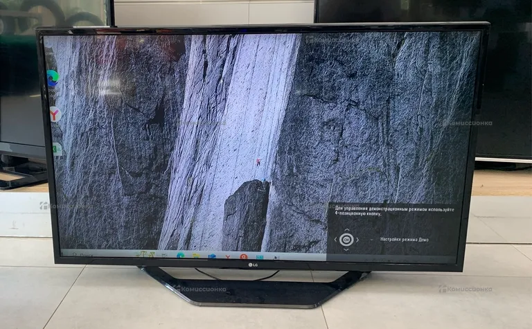 Телевизор LG 43LJ515V