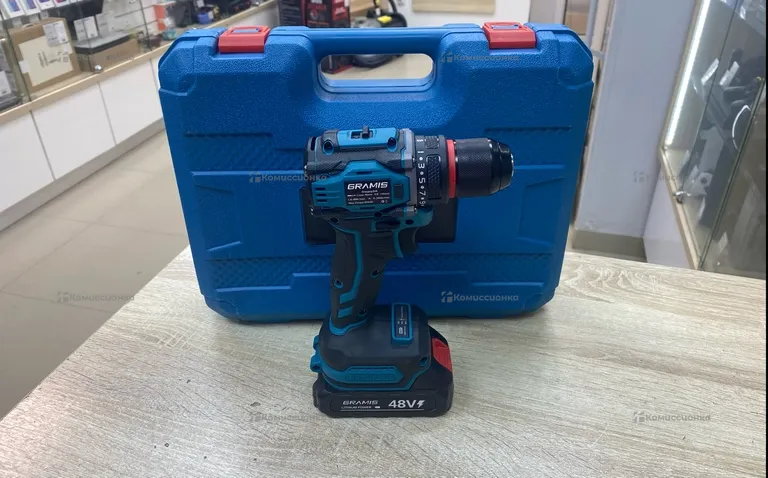Аккумуляторный шуруповерт бесщеточный Gramis 18V