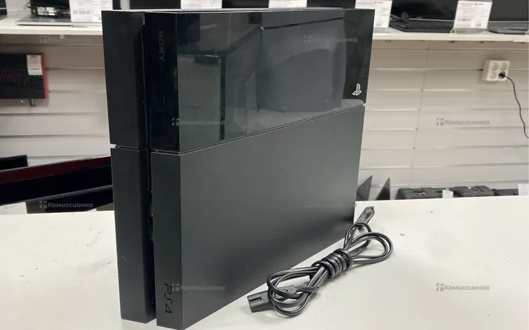 Приставка PS4. FAT 500 ГБ