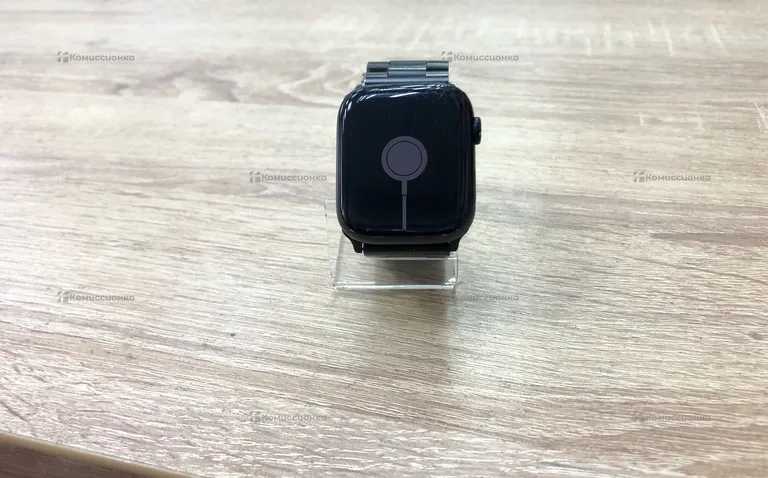 Часы  Apple Watch 7 45mm