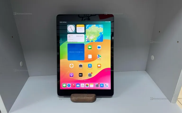 Планшет Apple iPad 8 поколения 32Gb