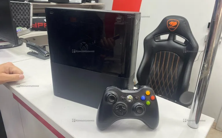 Приставка Xbox Xbox 360