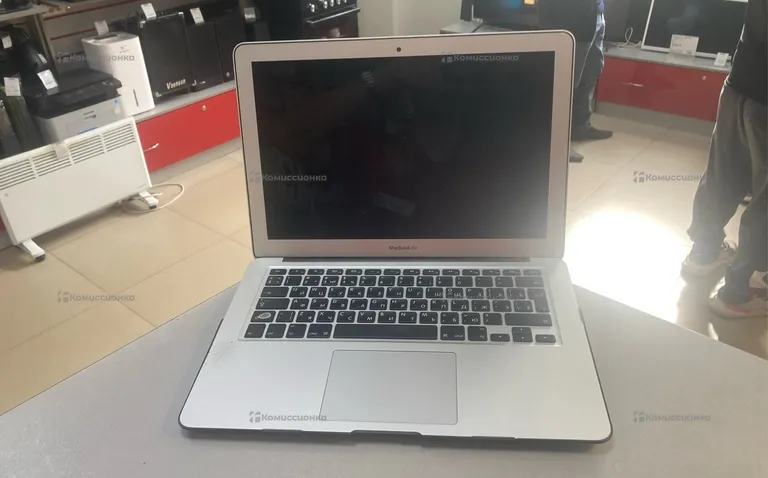 Ноутбук  macbook air 13 2014
