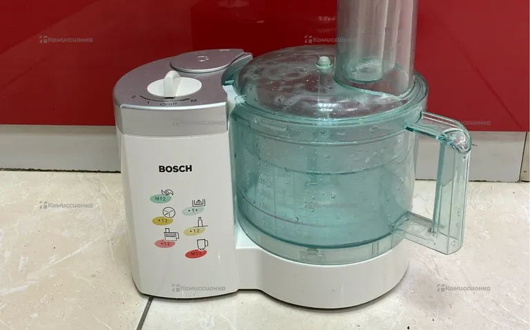 Кухонный комбайн Bosch MCM 2200