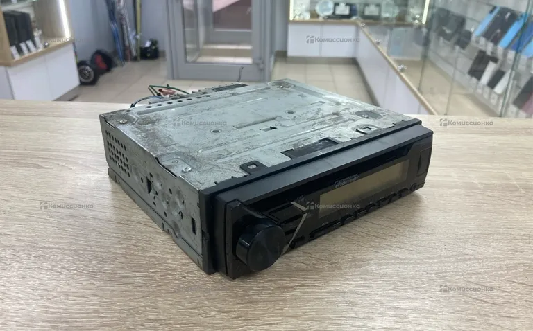 Автомагнитола  Pioneer DEH-S100UBB