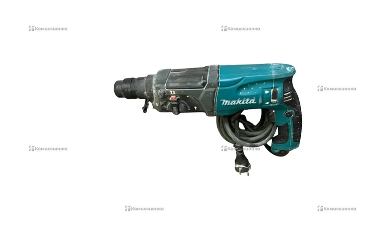 перфаратор makita HR2470
