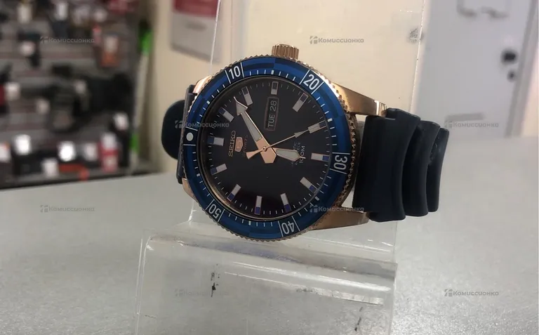 Часы  Seiko