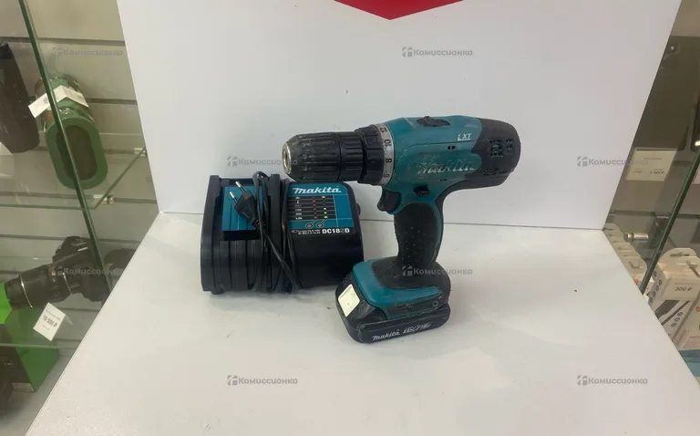 дрель шуруповерт Makita DDF453
