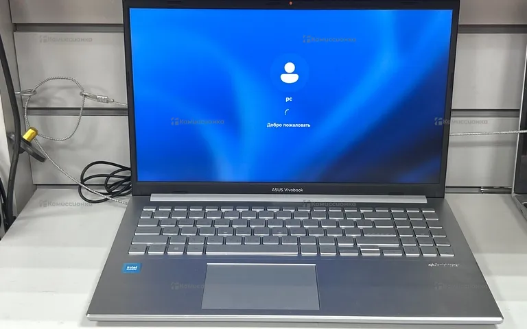 Ноутбук  Asus Vivobook Go