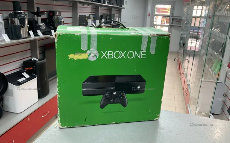 Приставка Xbox One 500Gb