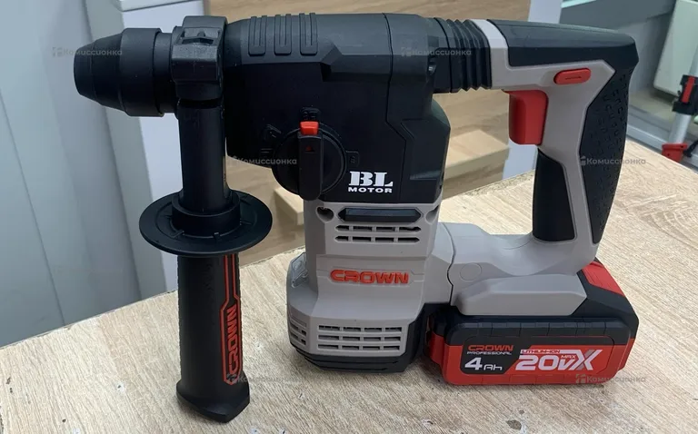 Аккумуляторный перфоратор CROWN CT28001HX-4 BMC