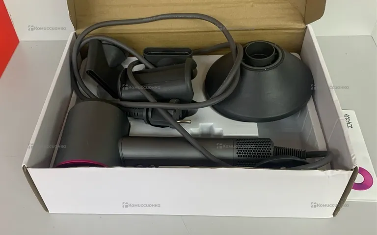 Dyson реплика