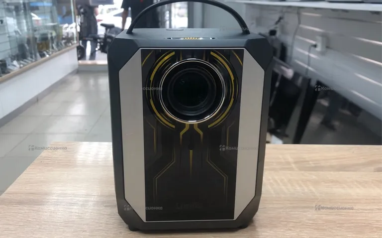 Проектор  umioo q5