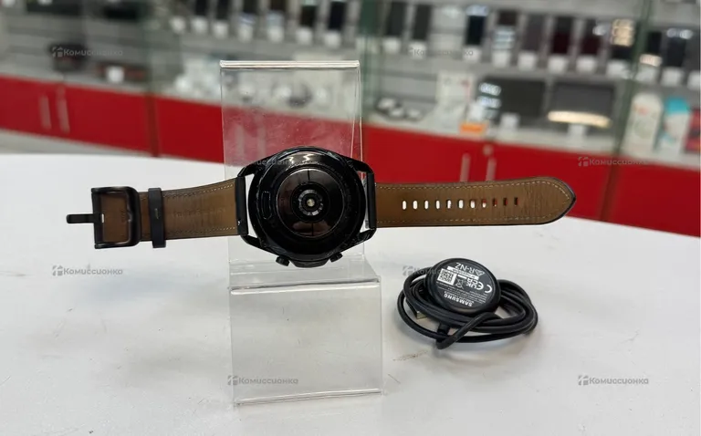 Часы Samsung Galaxy Watch 3