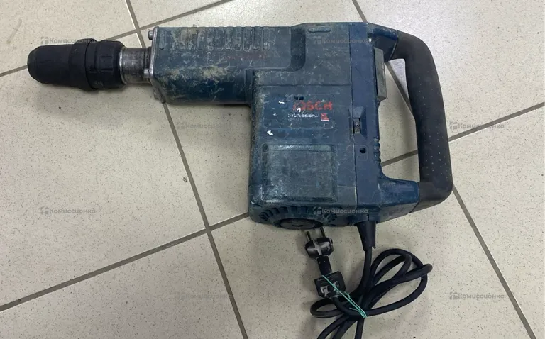 Отбойный молоток Bosch GBH 11E