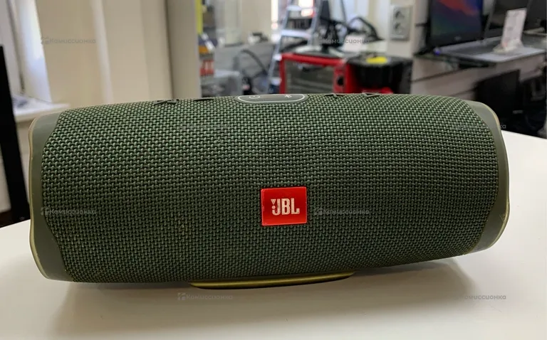 Колонка  JBL Charge 4