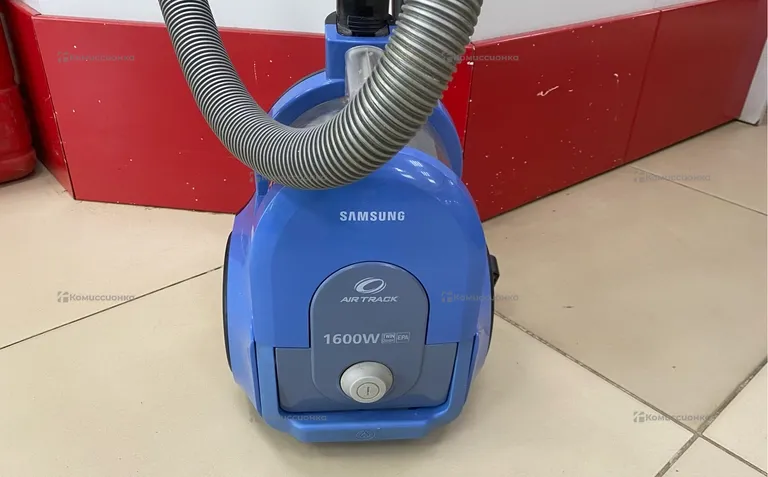 Пылесос  SAMSUNG SC4326 1600w