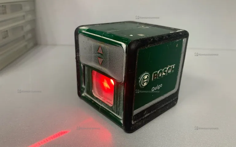 Лазерный уровень Bosch Quigo 3603F63200