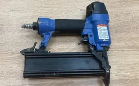 Купить Гвоздезабивной пистолет пневматический SUMAKE F 18 б/у , в Новокуйбышевск Цена:4900рублей