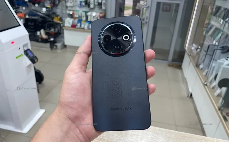 Tecno spark 30c 4/128