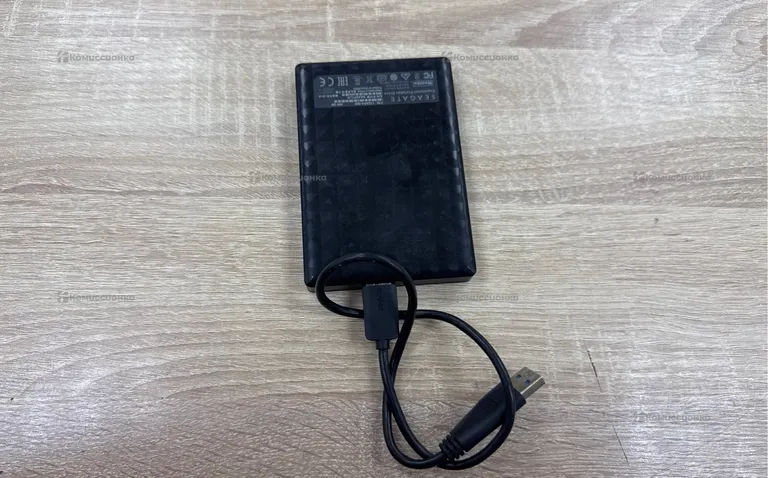 Переносной жесткий диск SEAGATE 500гб